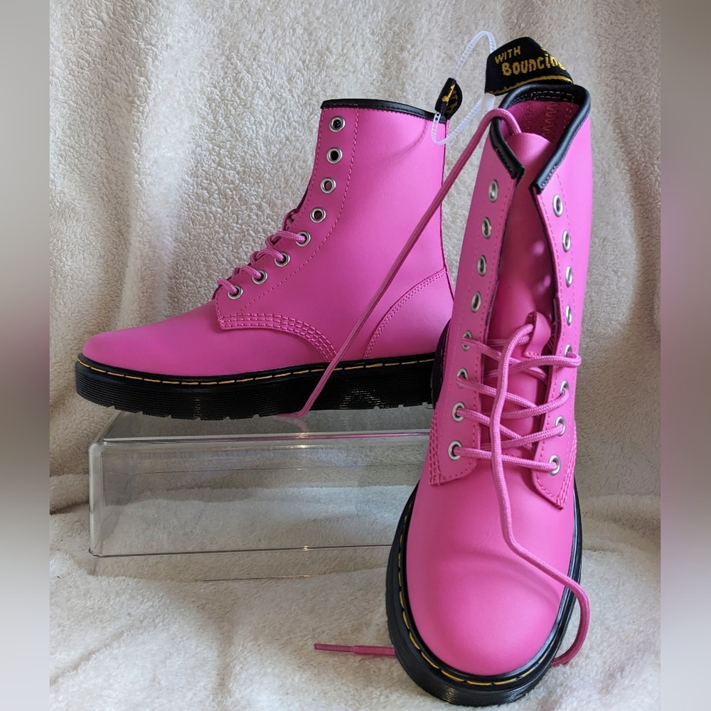 NWOT or Box Women's DR. MARTENS 1460 Pink Air Walk Boots size 7 - Picture 7 of 8